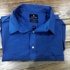 Stafford Men's Dress Shirt in Blue Pinstripe